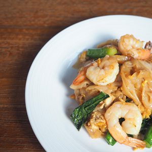 ผัดซีอิ๊วกุ้ง